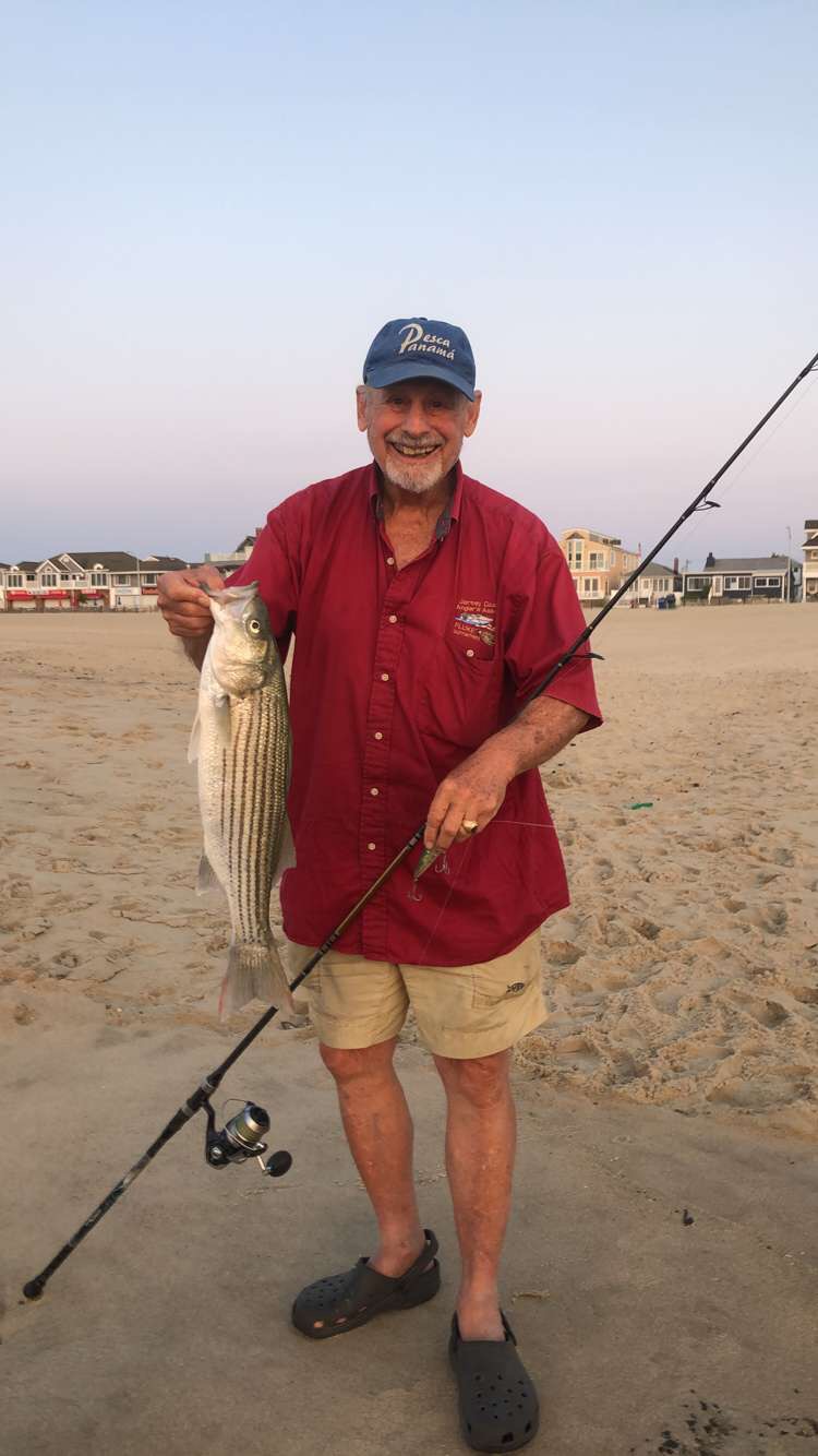 Al-23-inch surf bass.JPG